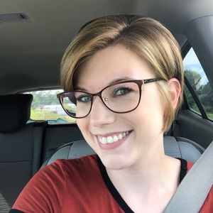 Meet your Posher, Brianna